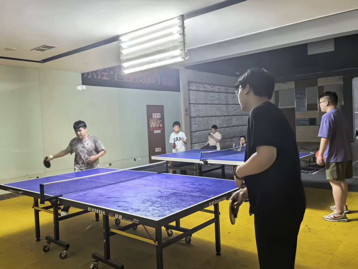 乒乓球.jpg 乒乓球.jpg