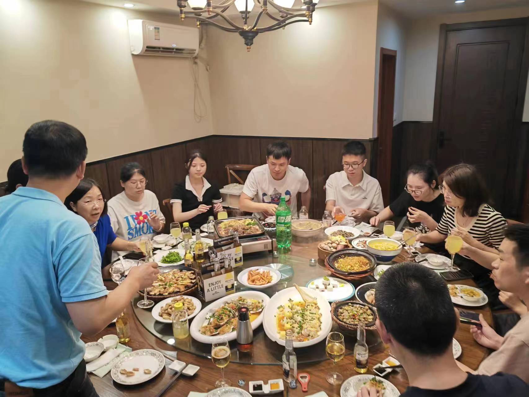 情系员工，心怀感恩|公司组织上半年生日聚餐活动