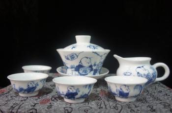 青花茶具
